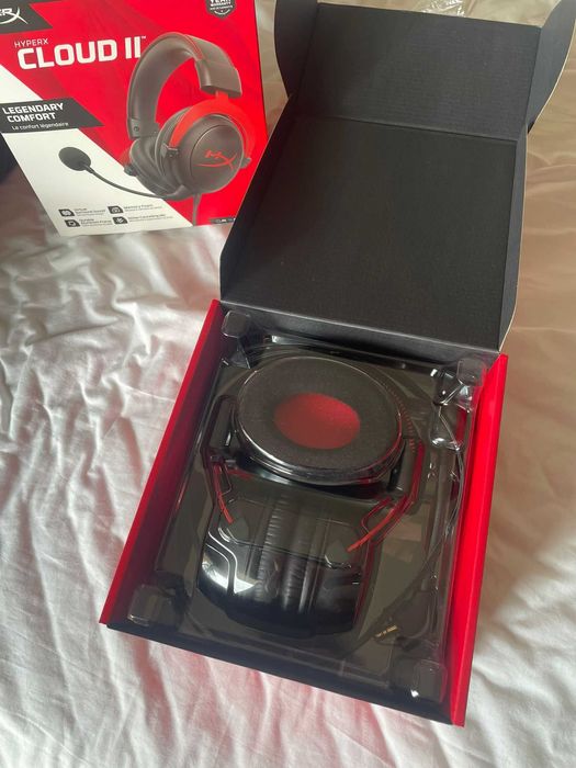Auscultadores Gaming com Fio HYPERX Cloud II