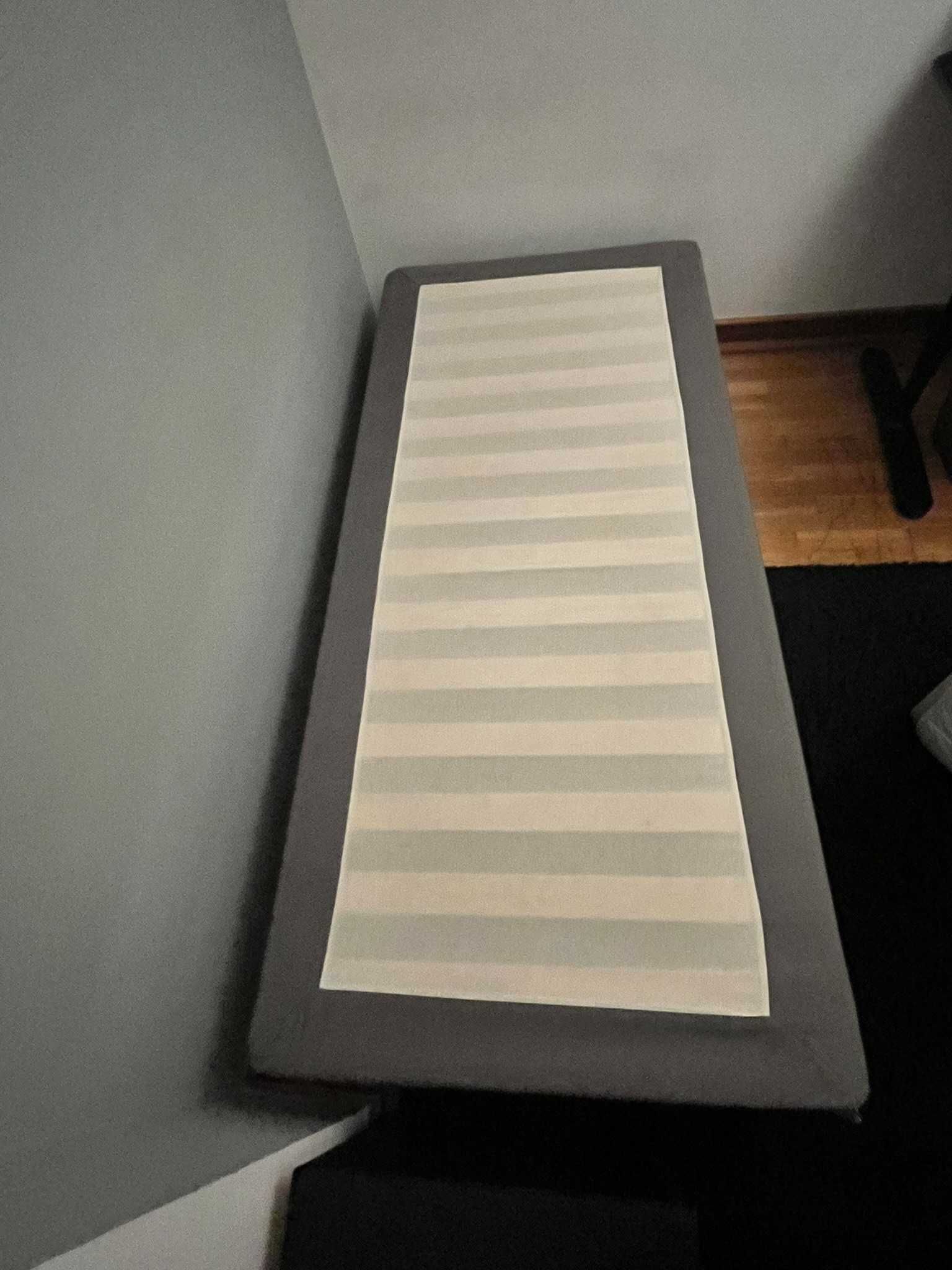 Cama IKEA ESPEVÄR c/pés madeira, cinz esc, 90x200 cm