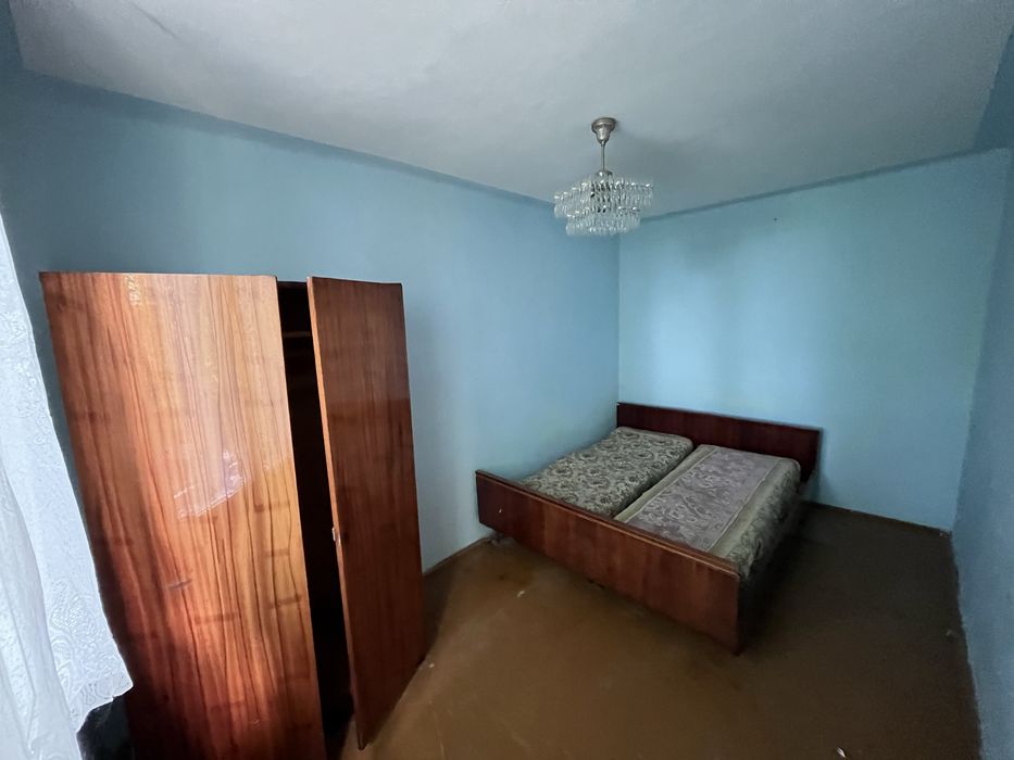 Продається будинок 100м.Крихівці.Комунікації.Центр.Школа.Садок.Місто