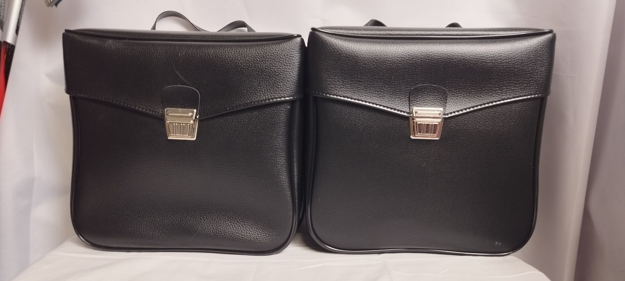 Nowe sakwy rowerowe z eko skóry 2x 15l