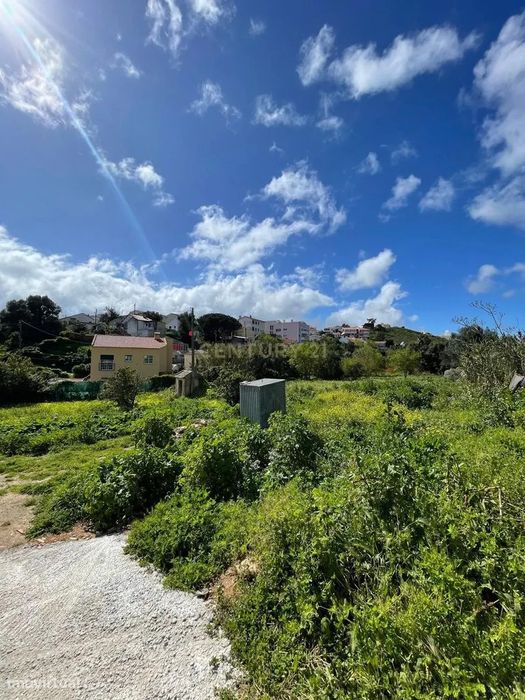Terreno no Estoril para equipamentos