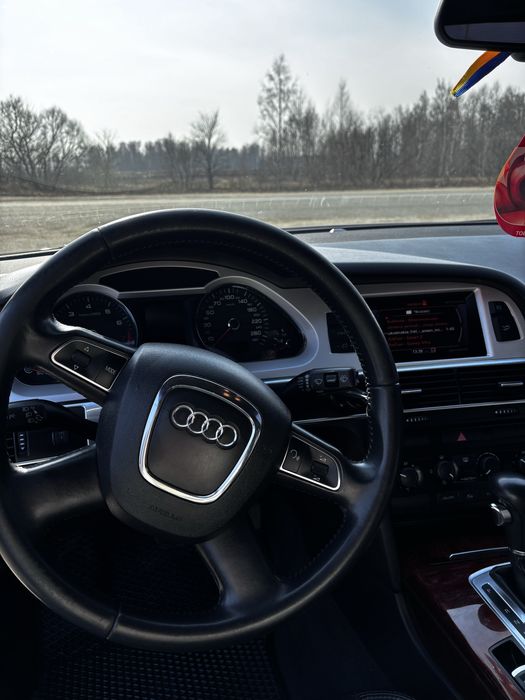 Продам__Audi a6с6