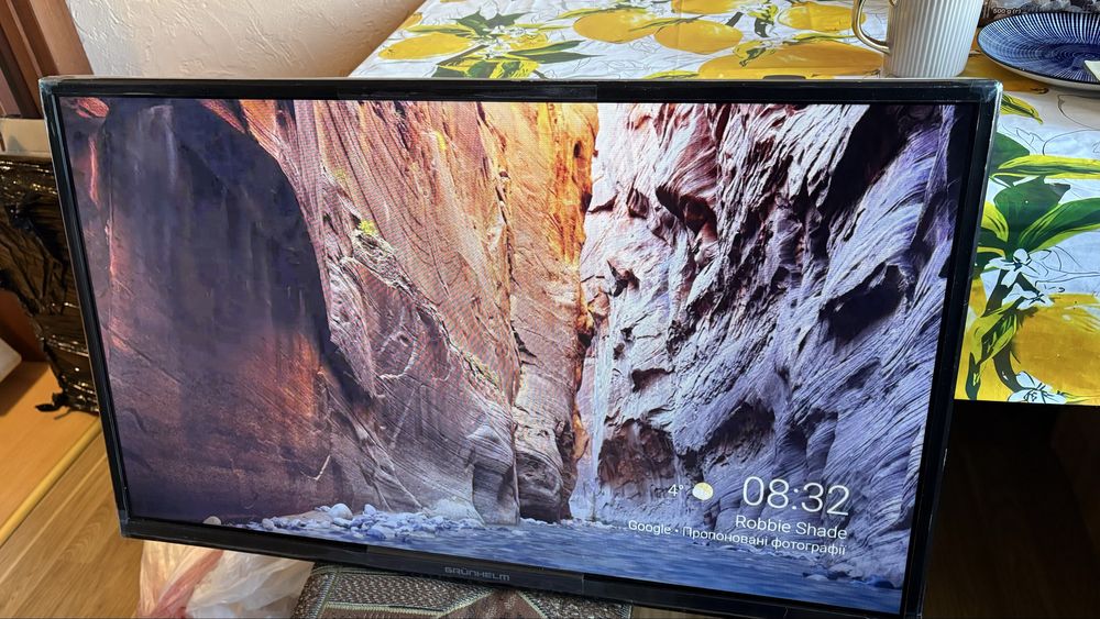 Телевізор Grunhelm 32H500-GA11V 32