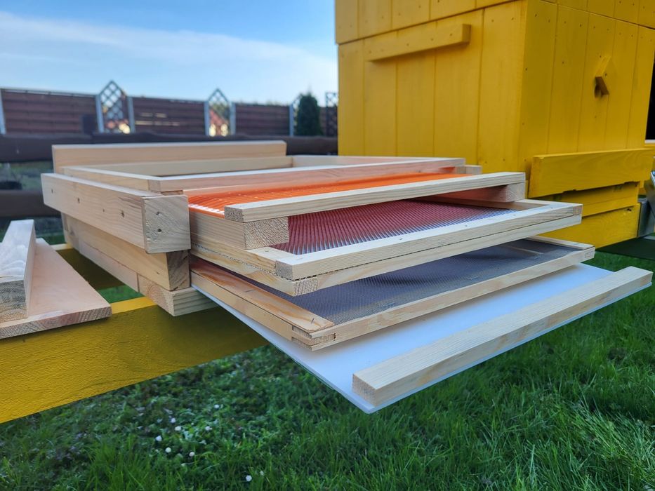 Ule wielkopolskie drewniane ule dopłaty ramki stojaki dennice