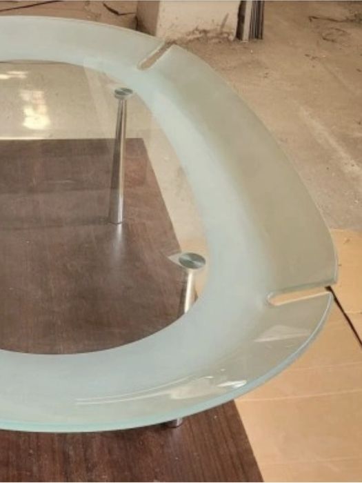 STÓŁ stolik okolicznościowy kawowy TONIN CASA włoski szkło jak nowy