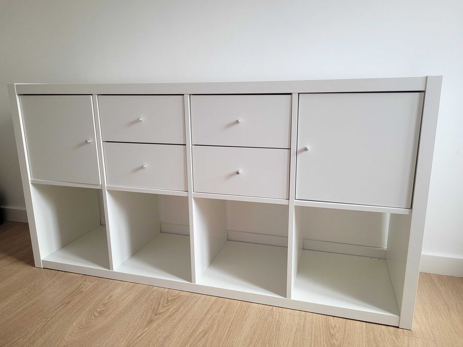 Biała komoda/regał Ikea