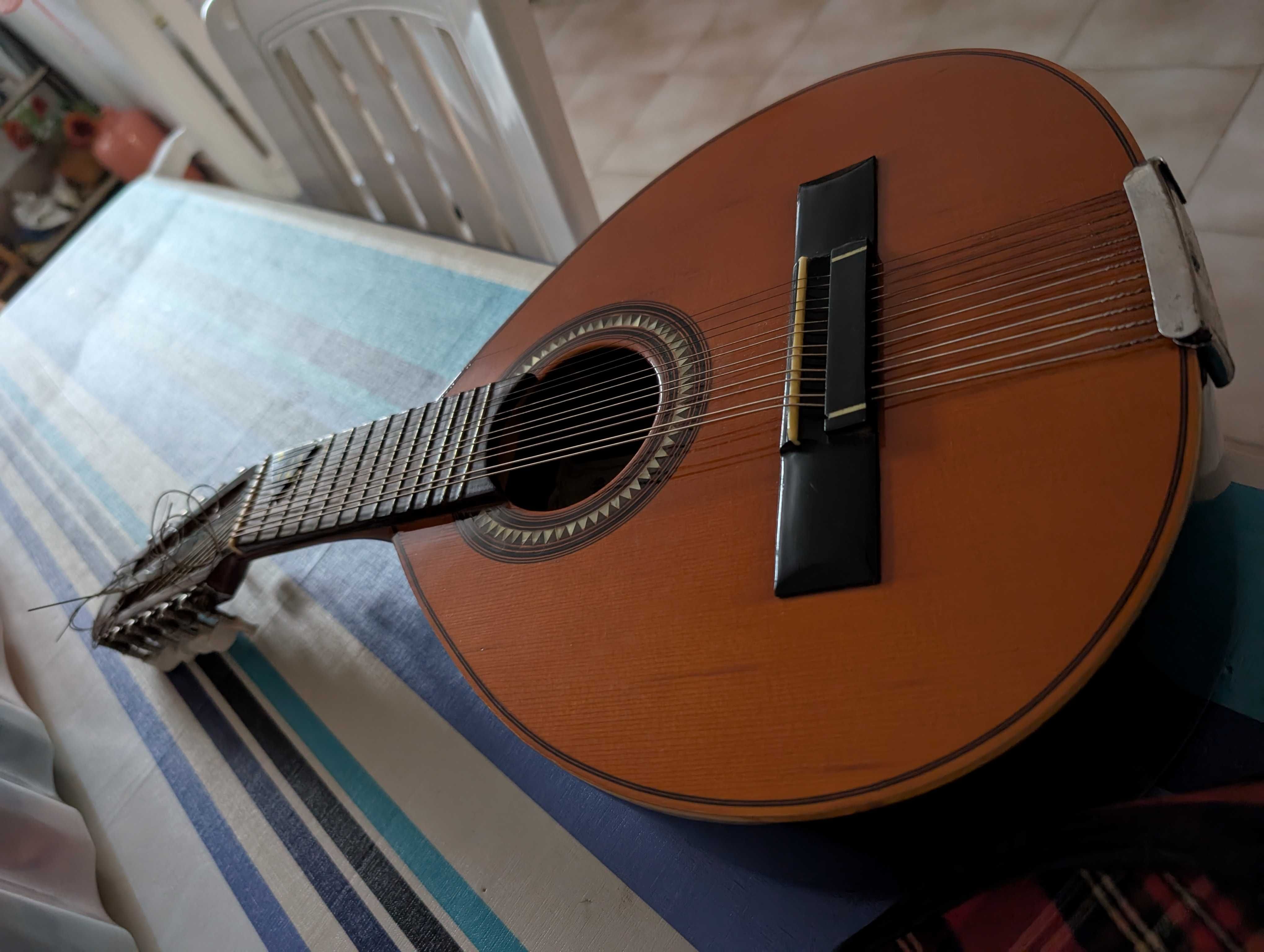 Bandurria / guitarra espanhola
