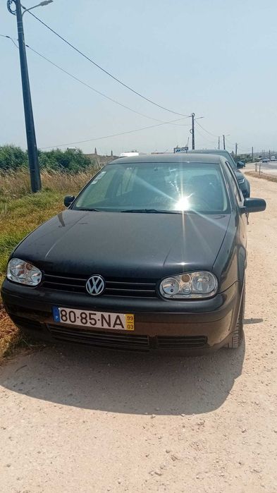 Volkswagen golf (1J) 1.4 16V com pequena avaria