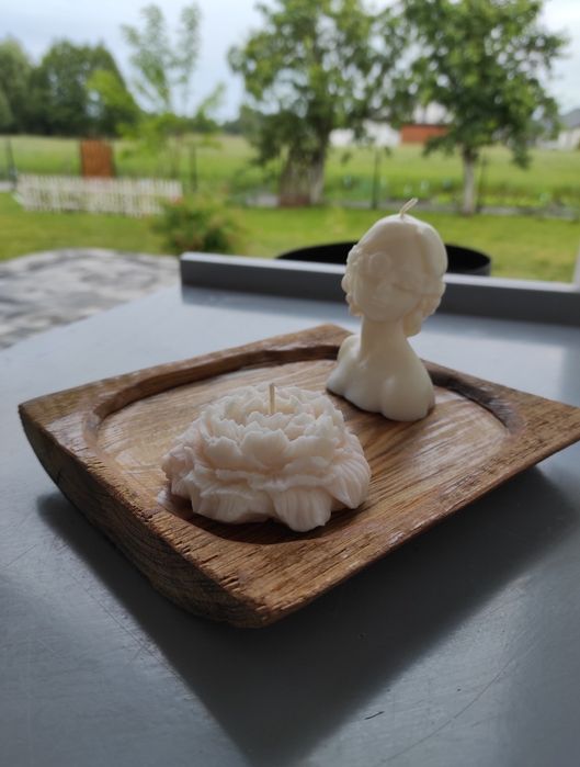 Drewniana podstawka pod świece