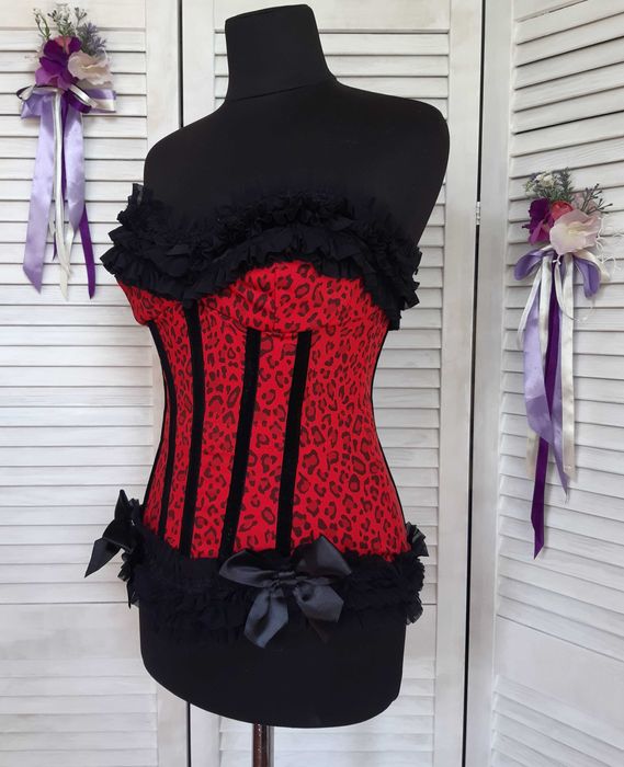 Красно черный структурный корсет рюши банты леопардовый принт coquette