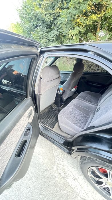 Nisan almera slx 1,4