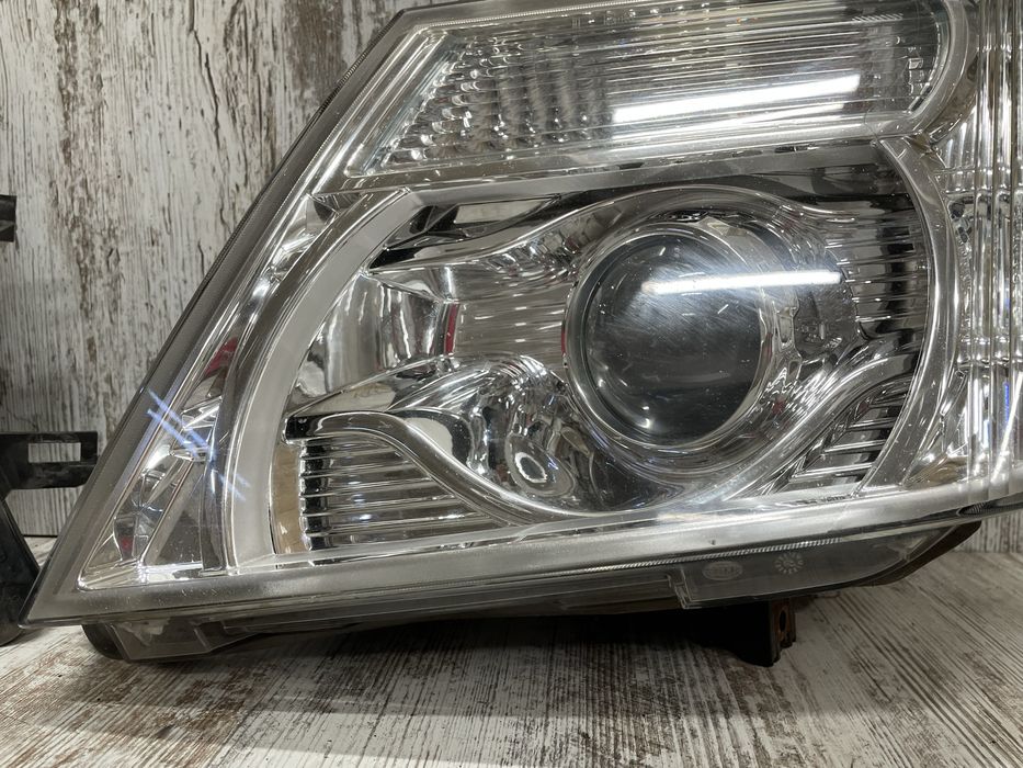 Фари Nissan Pathfinder R51 Рестайлінг Ксенон Лінза Фара Права Ліва