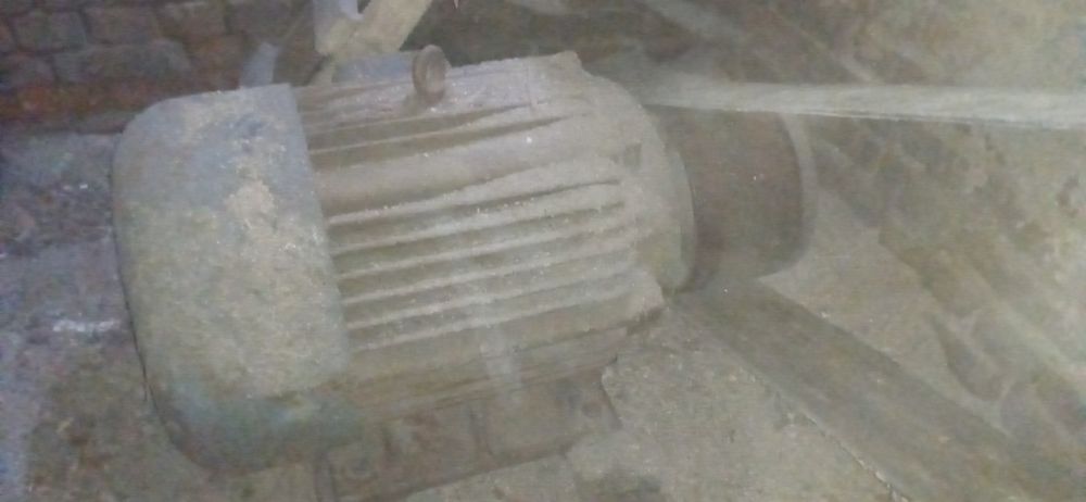 Продам робочий електромотор 220-380В 30кв