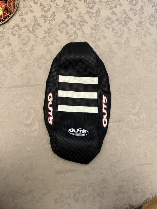 Poszycie siedzenia guts surron light bee x/s