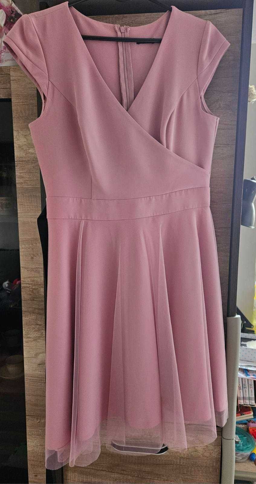 Sukienka damska rozmiar 40/L różowa.