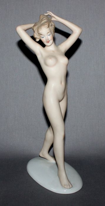 Статуэтка "Обнажённая девушка" Wallendorf Германия
