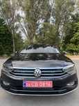 Volkswagen passat b 8