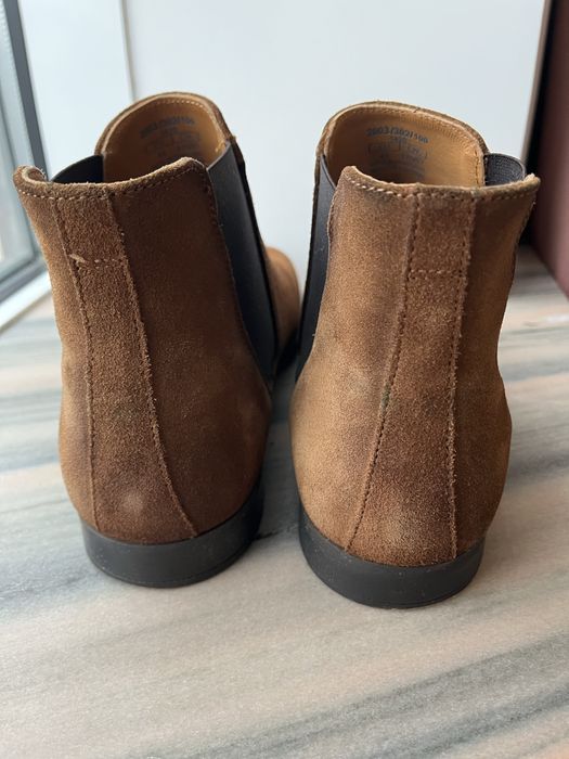 Чоловічі замшеві челсі Zara