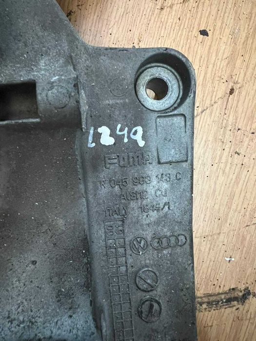 Suporte alternador Audi A3 8L
