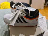 Vendo sapatilhas novas ADIDAS
