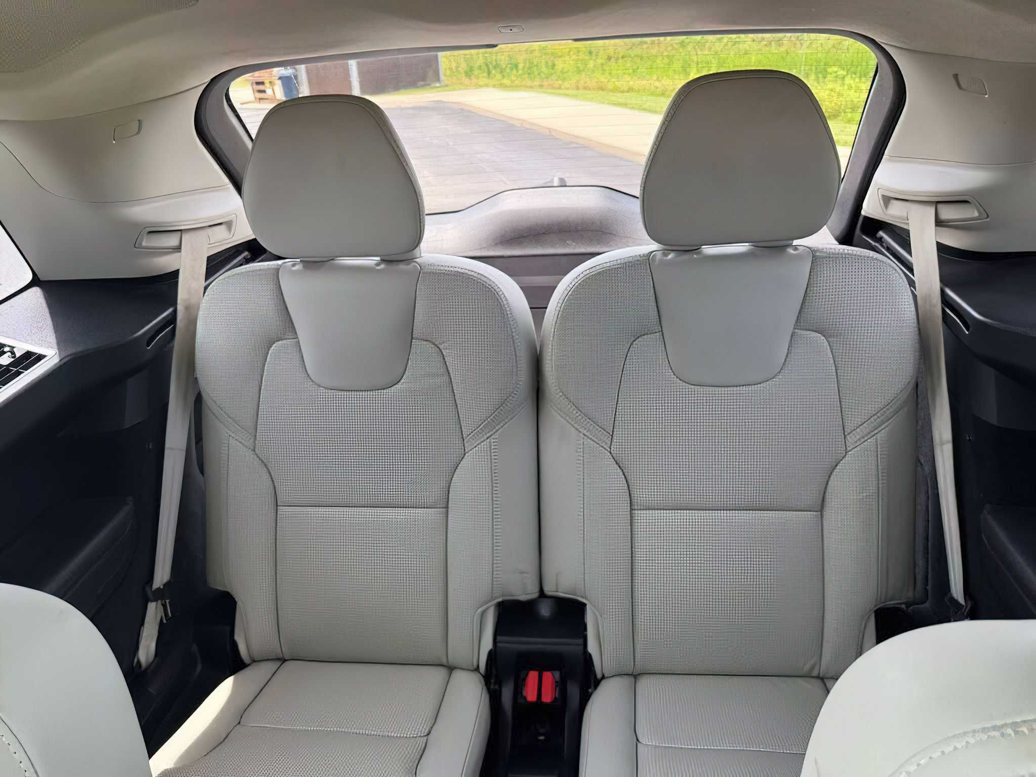 Volvo XC90   2020