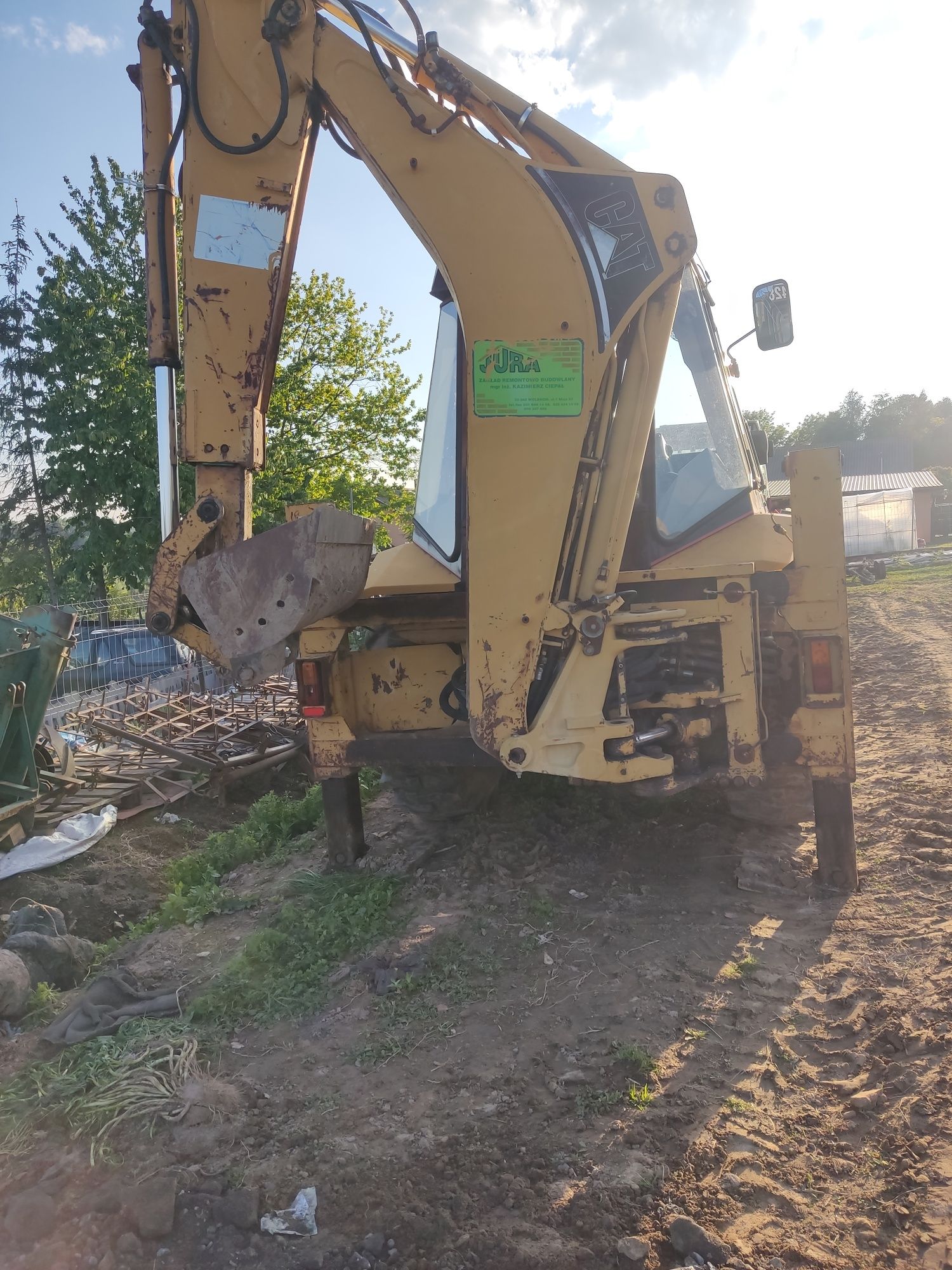 Sprzedam koparko ładowarke cat 428 b full opcja 3 łyżki
