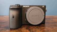 Aparat Sony A6600 + karta Sandisk 128GB + dodatkowa bateria, ładowarka