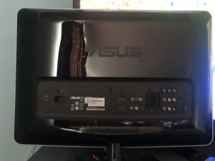 Телевізор Asus 24T1E