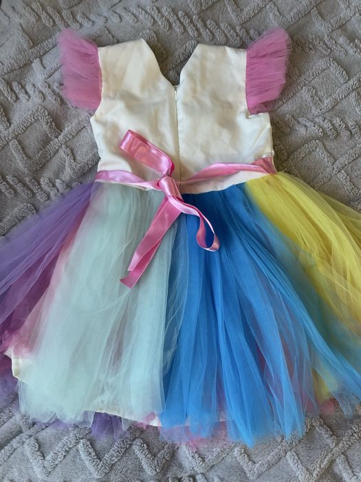 Святкова сукня на дівчинку і болеро 5р. - 6 р. 116см