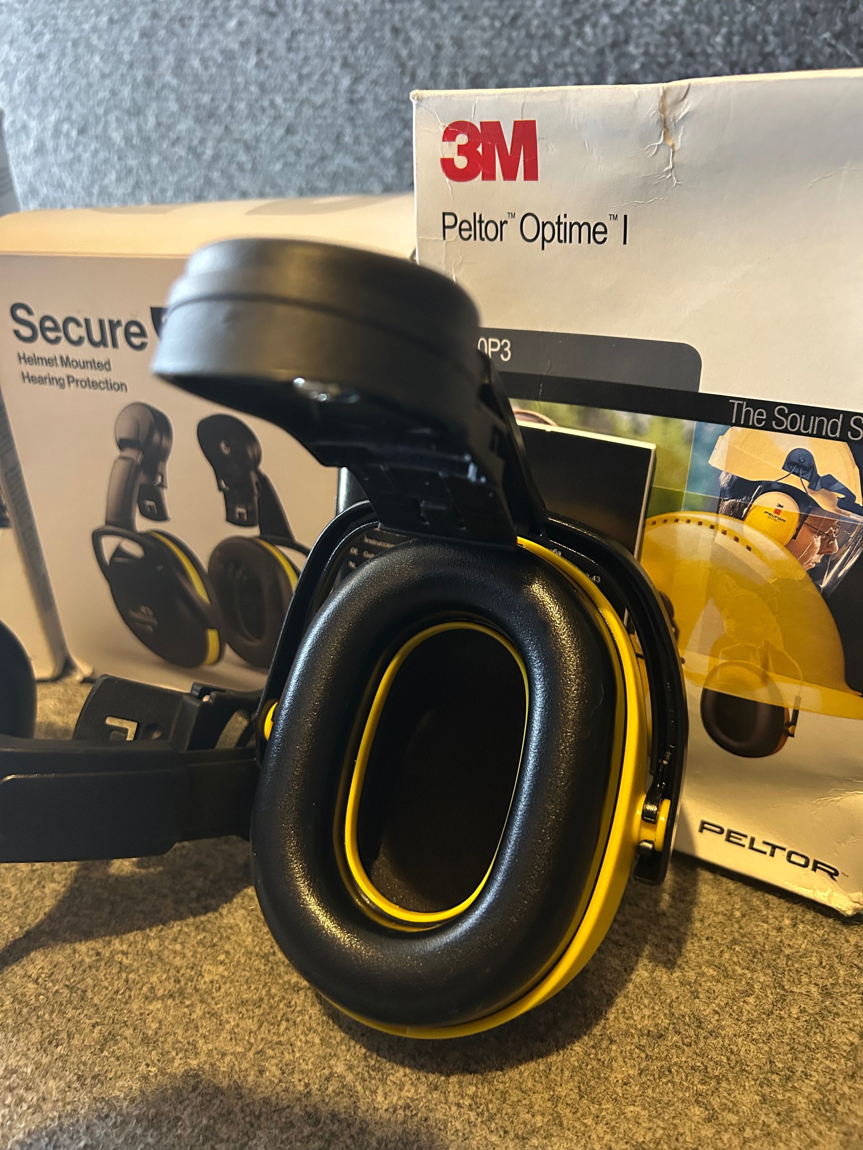 Nauszniki Hellberg+Nauszniki 3M(2 op.)+Kask Gratis !