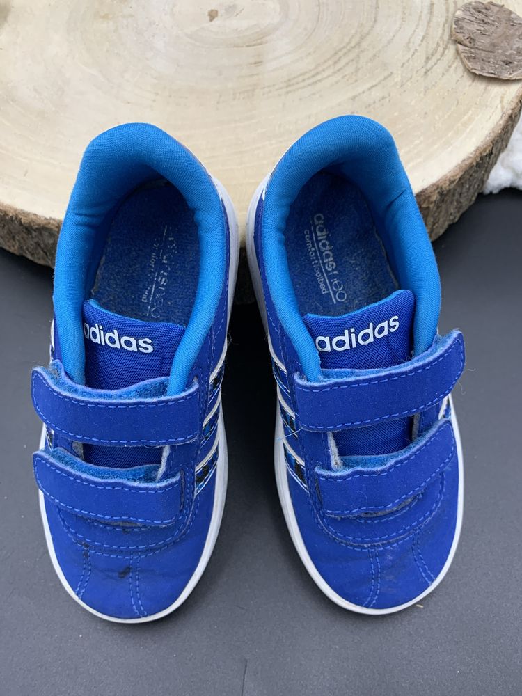 Buty dziecięce adidas sportowe niebieskie na rzepy wygodne tenisowe 25