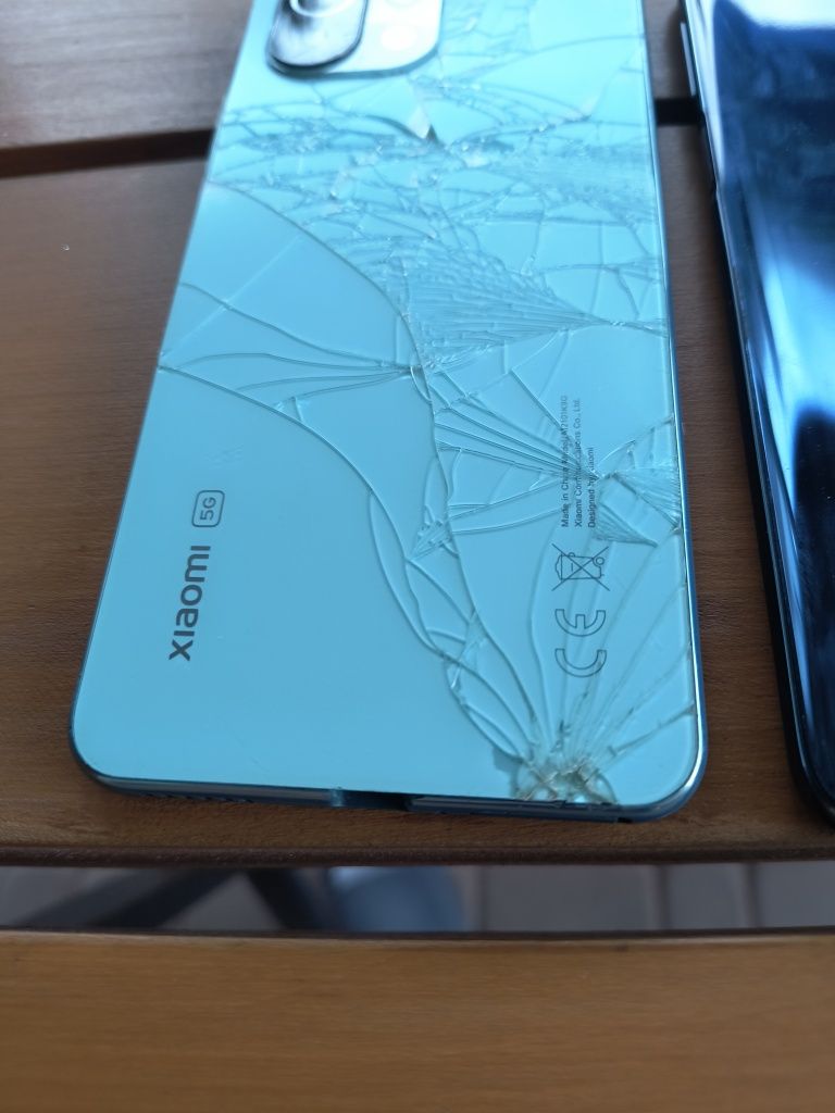 Dwa smartfony Xiaomi czytaj opis !!!