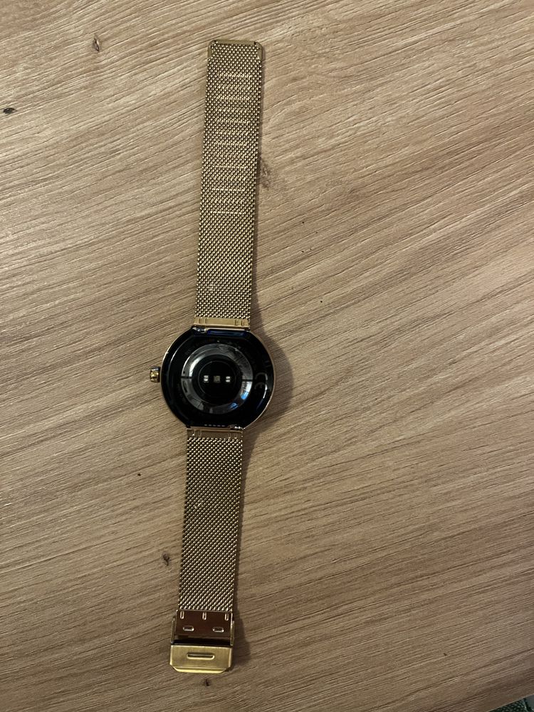 Nowy smartwach  FOREVER Forevive 5 SB-365 Różowo-złoty