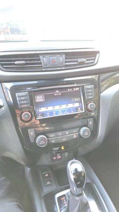 Гарний автомобіль