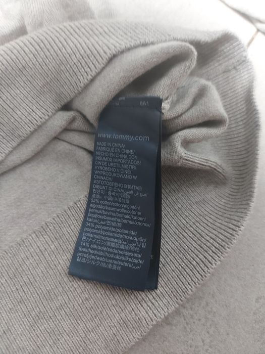 Продаю кофточку Tommy Hilfiger