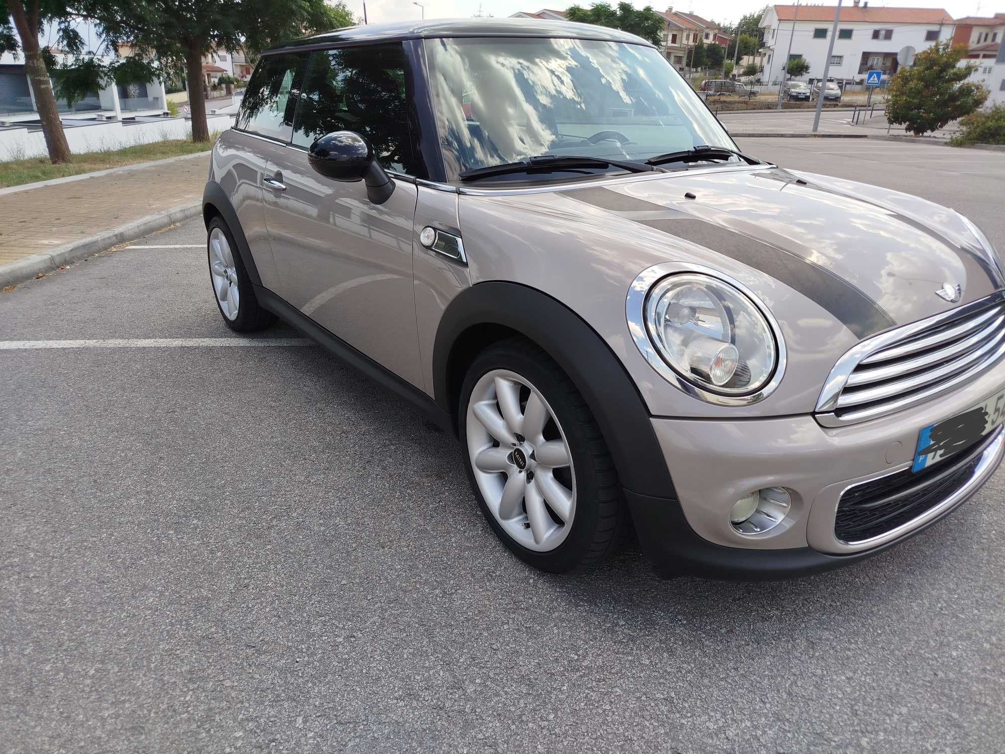 Mini 2012  Baker street