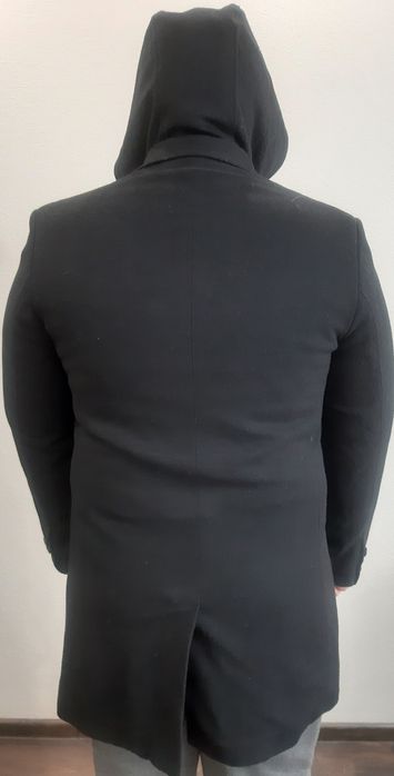 Пальто чоловіче з капішоном 54р.