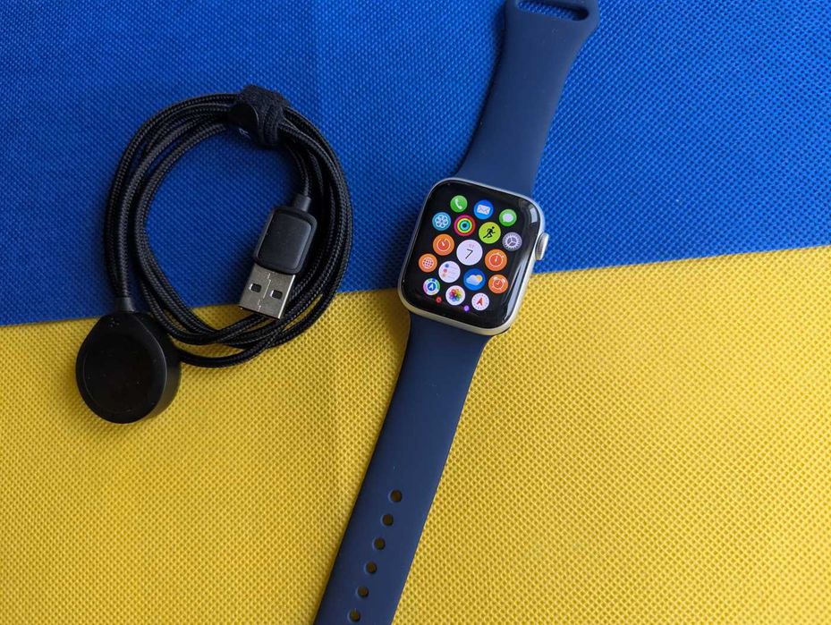 Дешево доступні Apple Watch SE 40 mm silver все працює