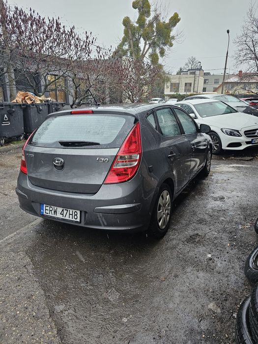 Hyundaj i30 2007,1.4benzyna+lpg-zadbane tanie w eksploatacji !!!