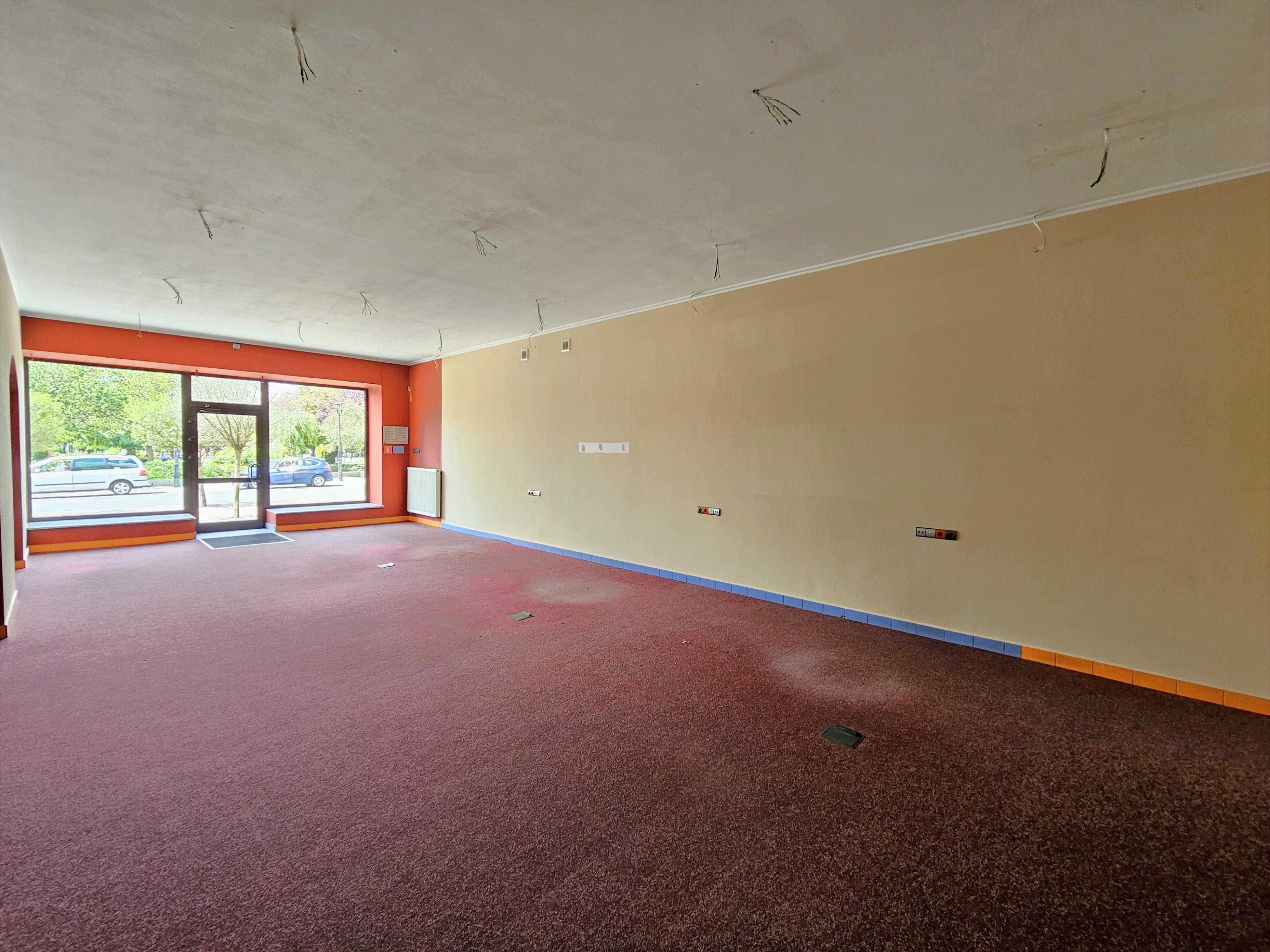 Parter / 90m2 /Plac Wolności / ścisłe centrum