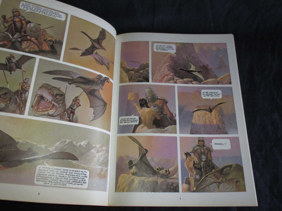 Livro BD Fogo Sagrado O Mercenário Meribérica