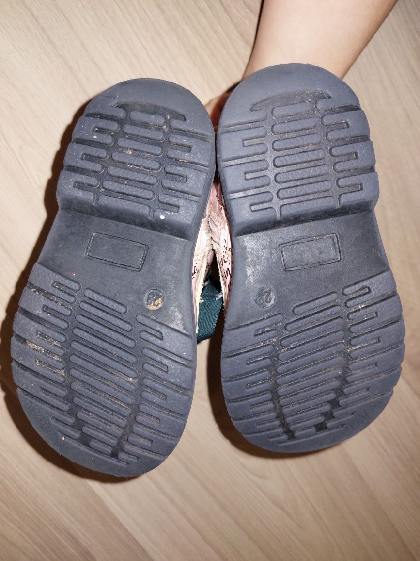 Buty wiosenne jesienne za kostkę traperki rozmiar 23 wkładka 14 cm