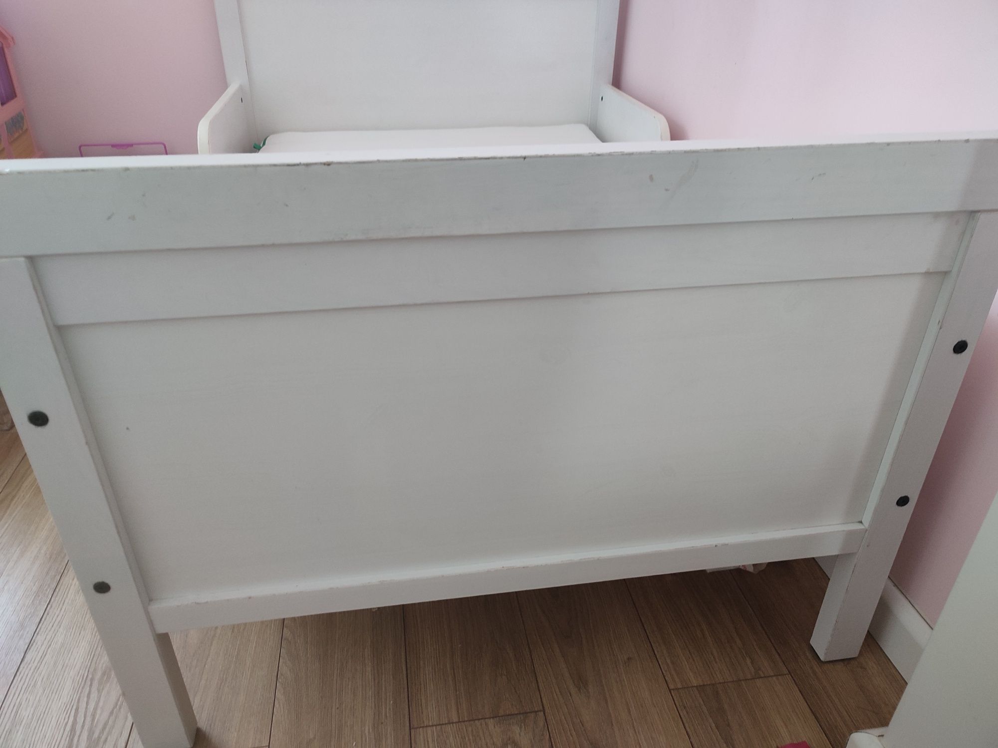 Łóżko rosnące dla dziecka ikea