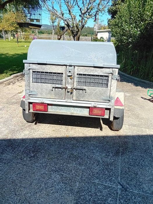 Reboque transporte cães caça