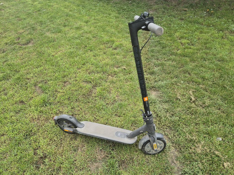Hulajnoga Xiaomi Mi Scooter Electric 1S