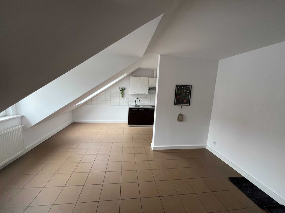 Kawalerka na wynajem - NISKA CENA!!!