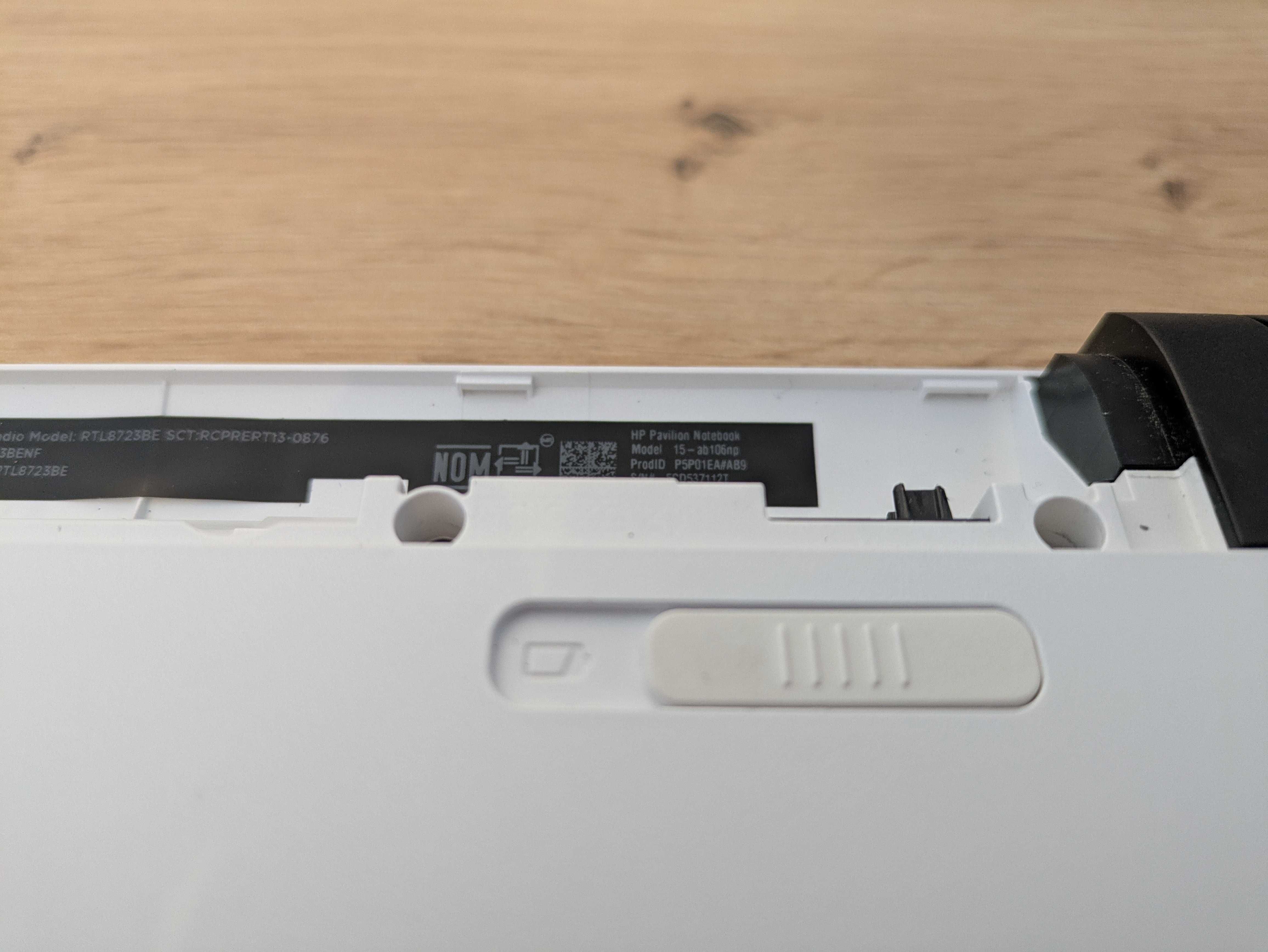 Portátil HP 15-AB106NP em excelente condições