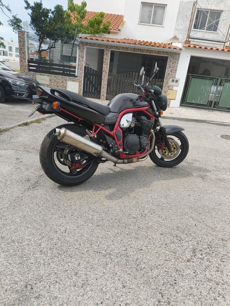 Suzuki bandit 600