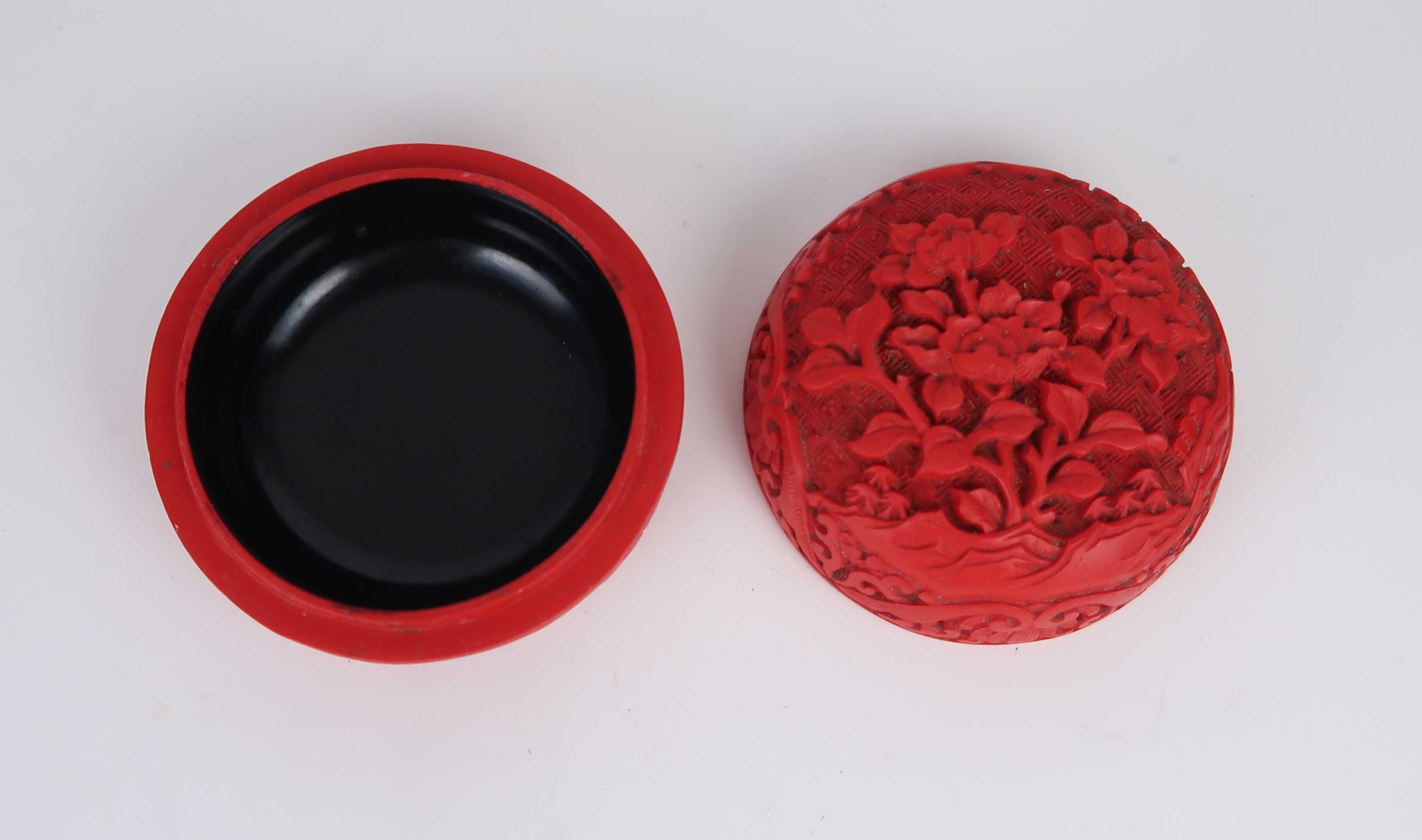 Caixa lacada Cinnabar 7.5 cm