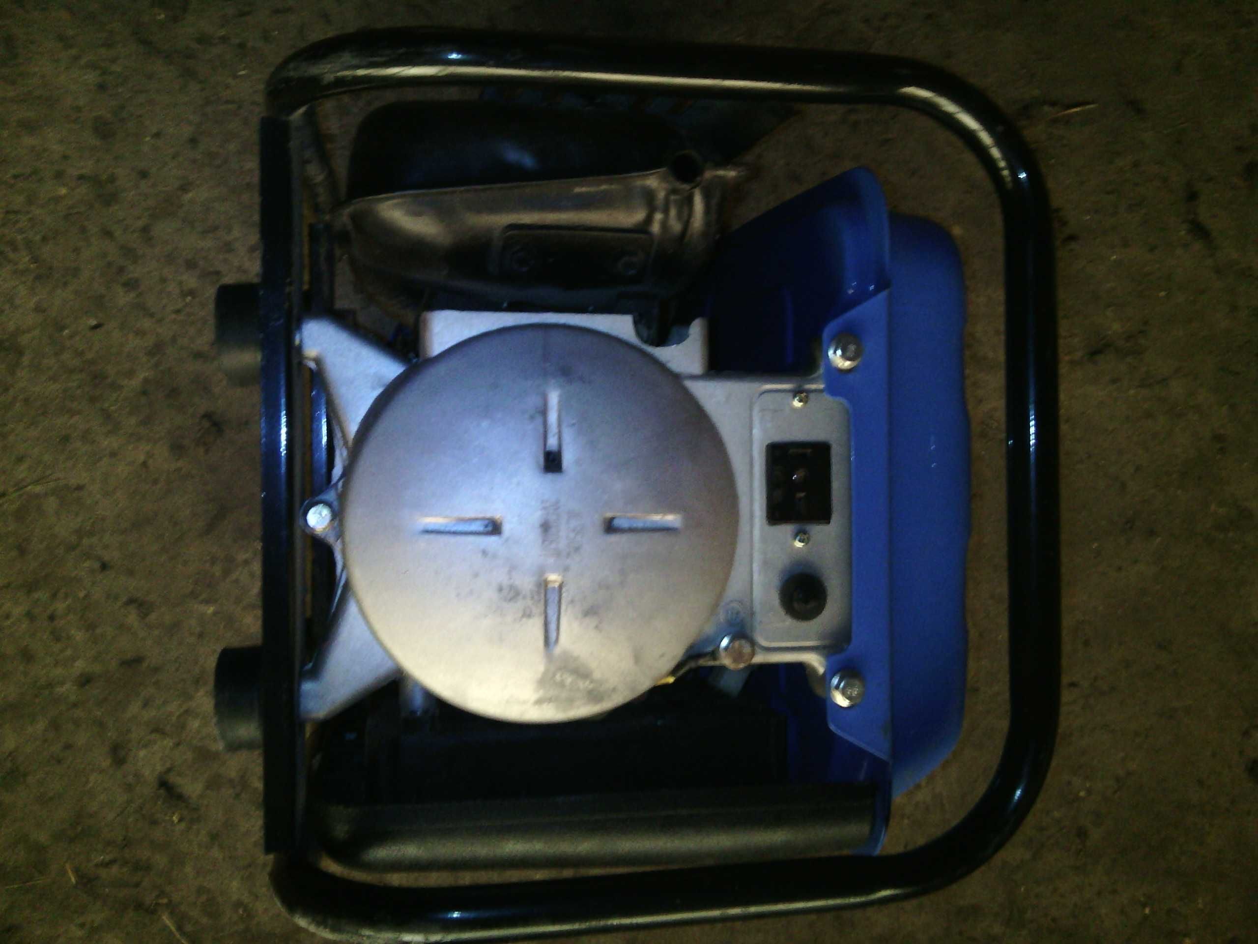 Бензогенератор KRAFT WELE  2.0 KVA